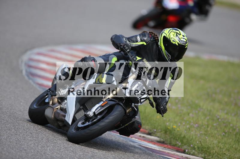 /Archiv-2023/10 21.04.2023 Discover the Bike ADR/Bike 2 gelb/112
